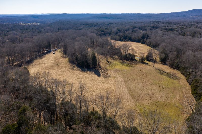 2 Arthur Hardison Rd, Columbia, TN 38401
