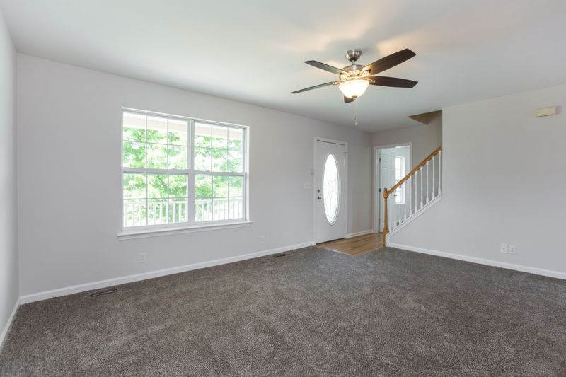 5253 E Robertson Rd, Cross Plains, TN 37049
