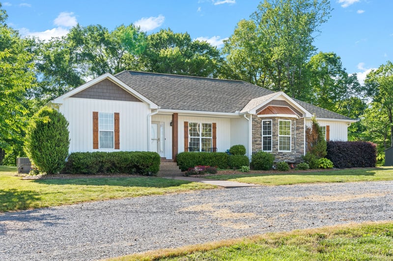 3212 Highway 49 E, Charlotte, TN 37036
