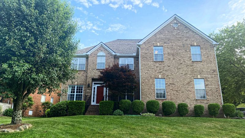 6065 Frontier Ln, Nashville, TN 37211