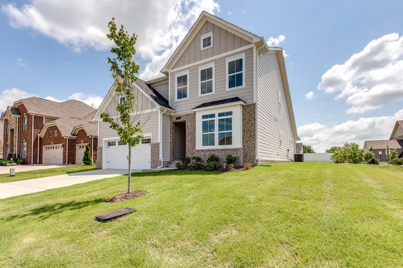 833 Kirk Ln, Murfreesboro, TN 37128