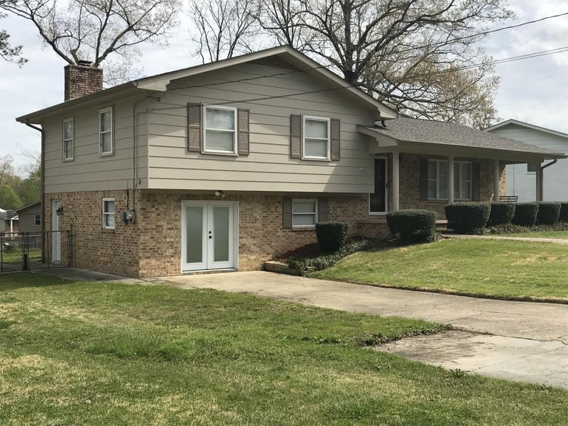 138 Joan Dr, Ringgold, GA 30736