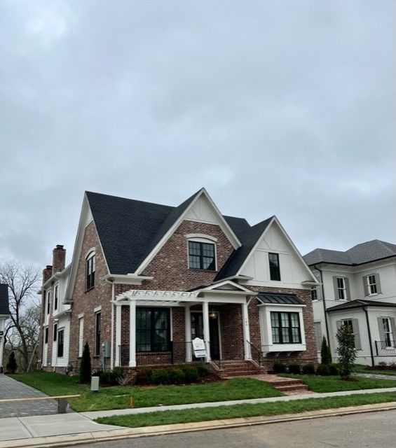 185 Splendor Ridge Dr, Franklin, TN 37064