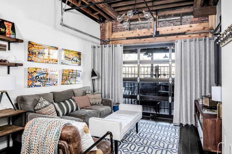 610 21st Ave N Apt 104, Nashville, TN 37203