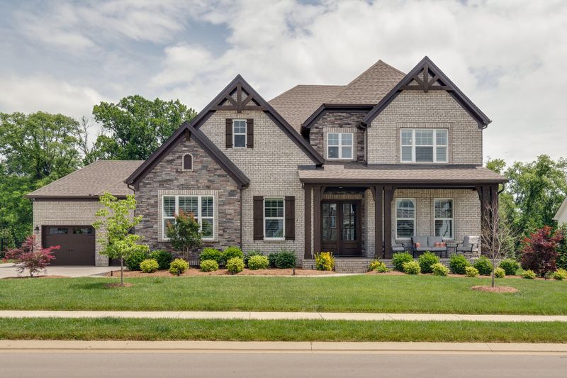 4601 Majestic Meadows Dr, Arrington, TN 37014