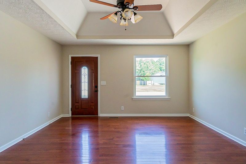 1015 Sunday Silence Dr, Greenbrier, TN 37073