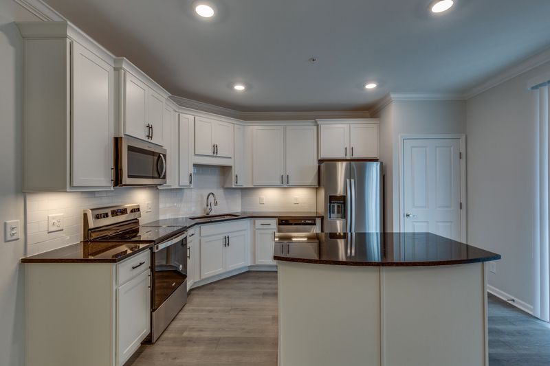 2100 Branford Pl #321, Thompsons Station, TN 37179