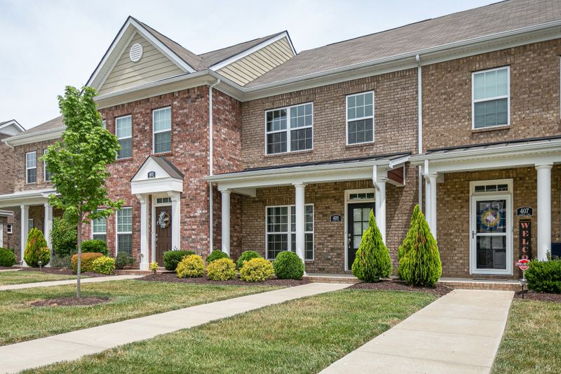 405 Oldbury Ln, Spring Hill, TN 37174