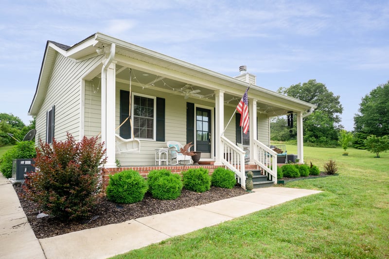 7881 Pinewood Rd, Fairview, TN 37062