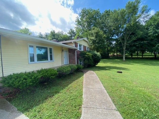 580 Vanderbilt Rd, Mount Juliet, TN 37122