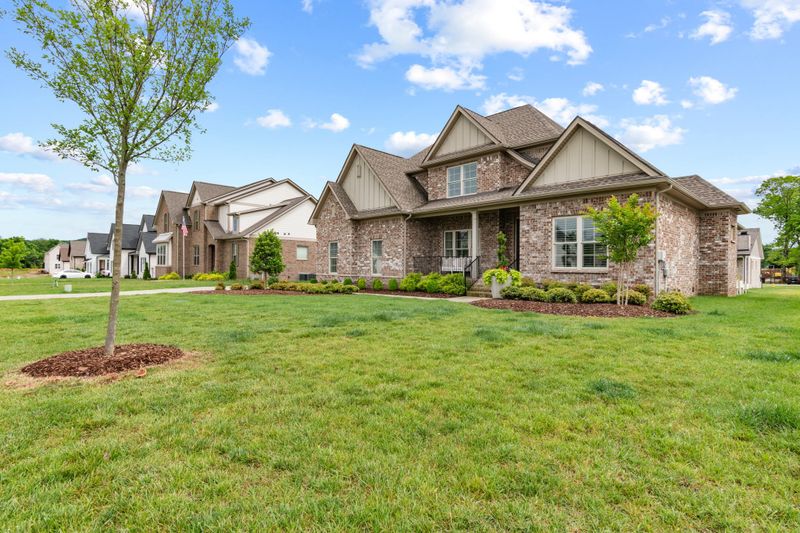7021 Silver Fox St, Smyrna, TN 37167