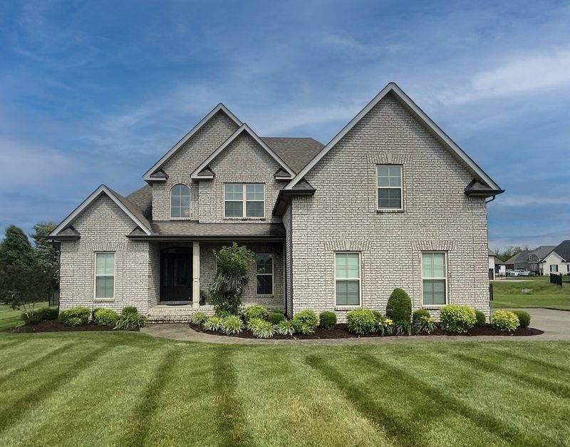 2432 Janell Trl, Murfreesboro, TN 37128