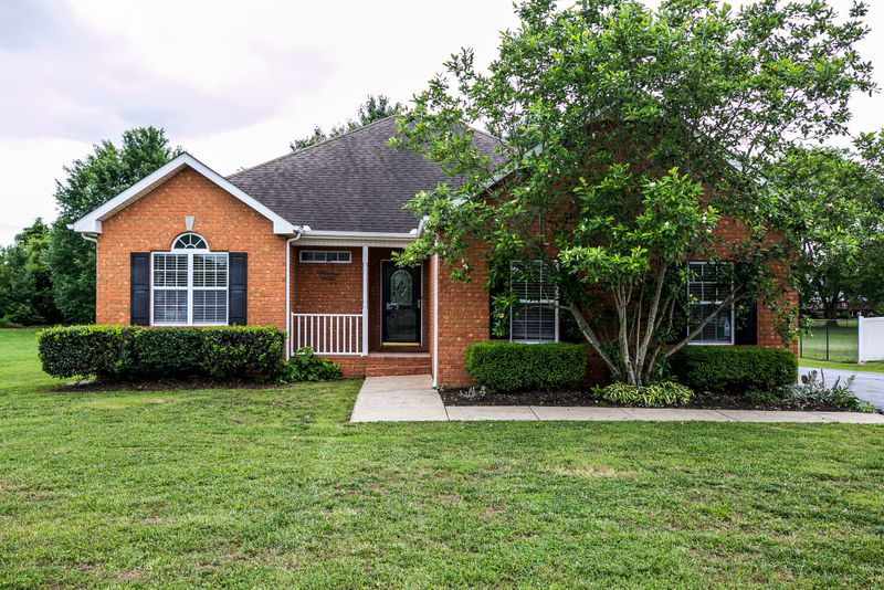 207 Towbridge Dr, Murfreesboro, TN 37129
