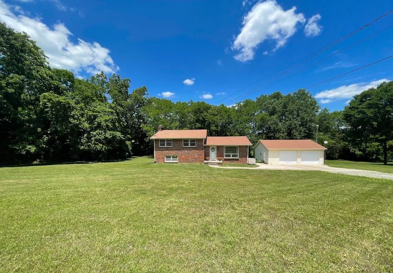 6844 Burkitt Rd, Antioch, TN 37013