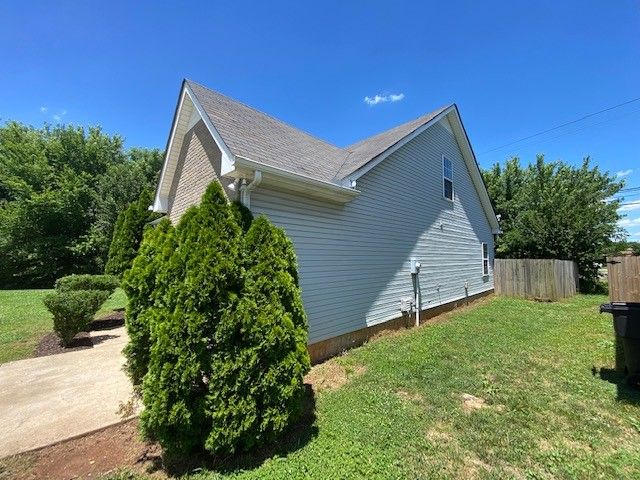 106 Meigs Dr, Murfreesboro, TN 37128