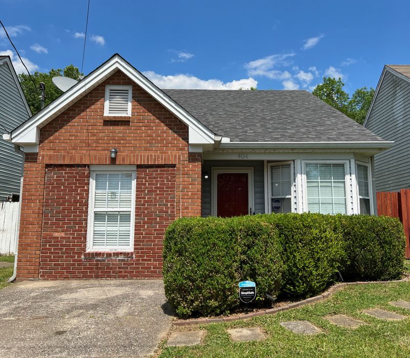 404 Lemont Dr, Nashville, TN 37216