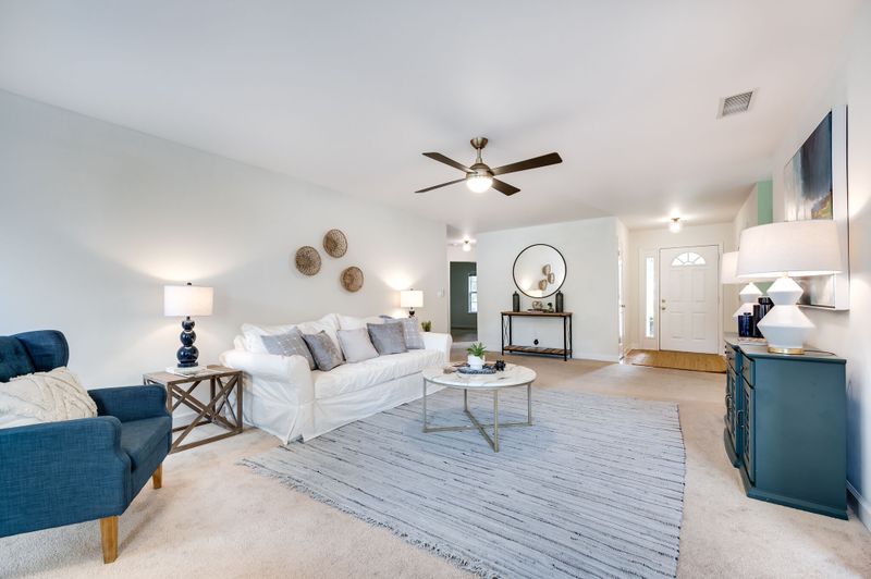 1204 Summerview Cv, Nashville, TN 37221