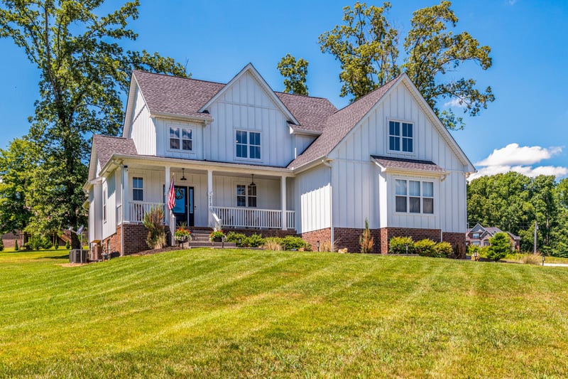 213 Highland Ln, Burns, TN 37029
