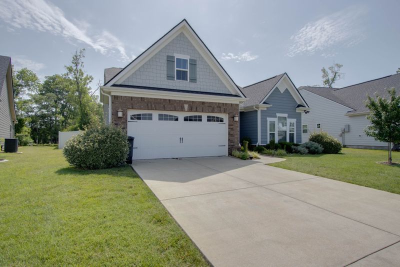 2800 Goose Creek Ln, Murfreesboro, TN 37128