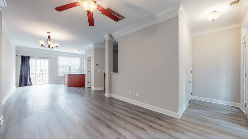 523 Saint Jules Ln, Nashville, TN 37211