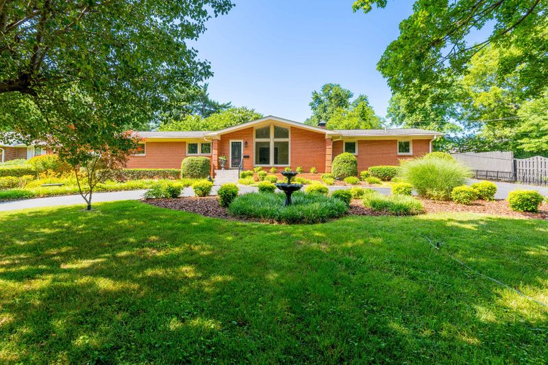5416 Anchorage Dr, Nashville, TN 37220