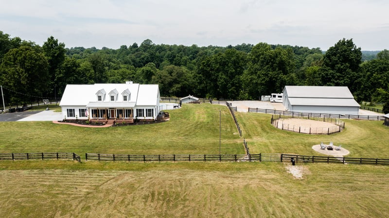 885 Southerland Rd, Dickson, TN 37055
