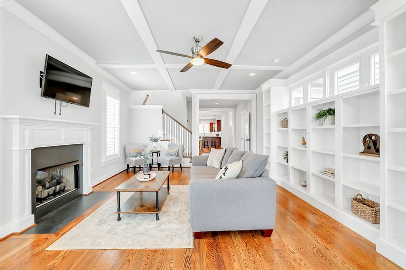 1011A Acklen Ave, Nashville, TN 37203