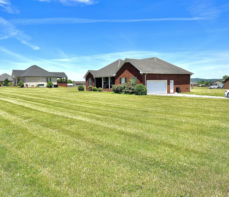 1095 Pinnacle Way, Castalian Springs, TN 37031