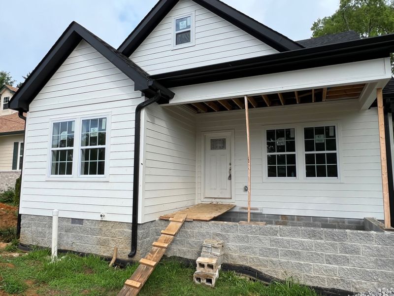 1903 Manchester Dr, Nashville, TN 37218