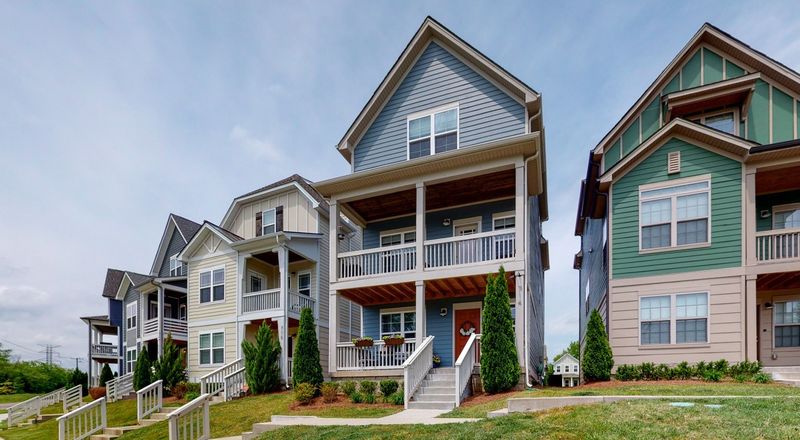 714 Bellevue Rd, Nashville, TN 37221