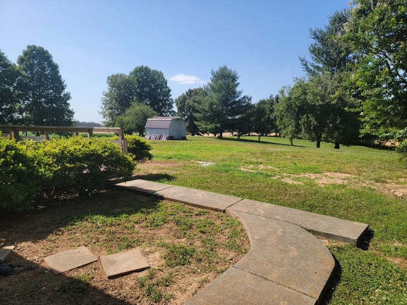 5814 Wayman Dunn Rd, Springfield, TN 37172