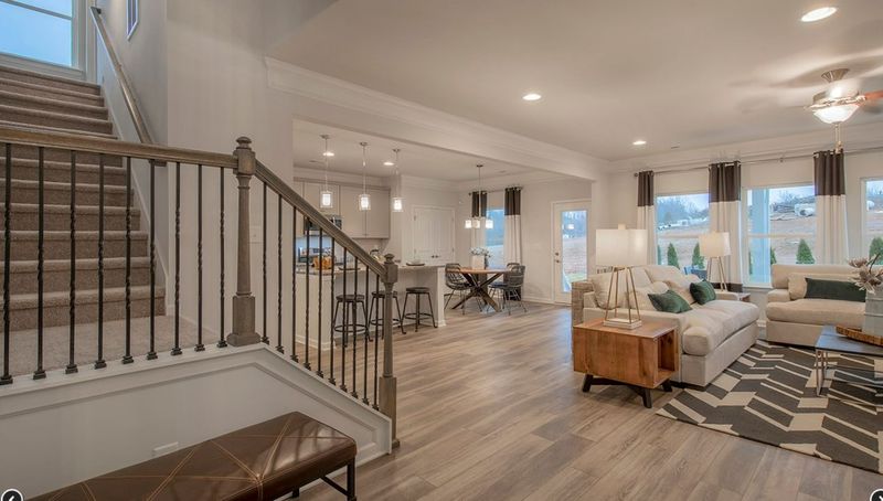 3608 Pelham Wood Dr, Murfreesboro, TN 37128