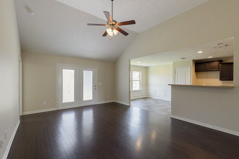 112 Farmbrook Ct, Murfreesboro, TN 37128