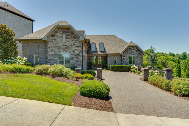 119 Copper Creek Dr, Goodlettsville, TN 37072