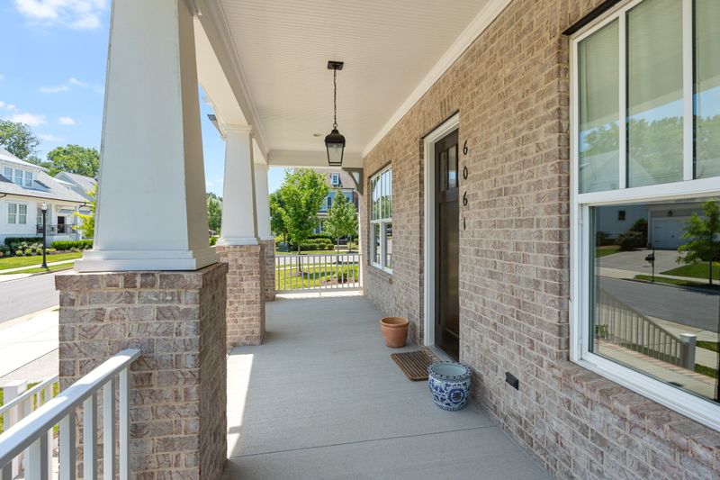 6061 Maysbrook Ln, Franklin, TN 37064
