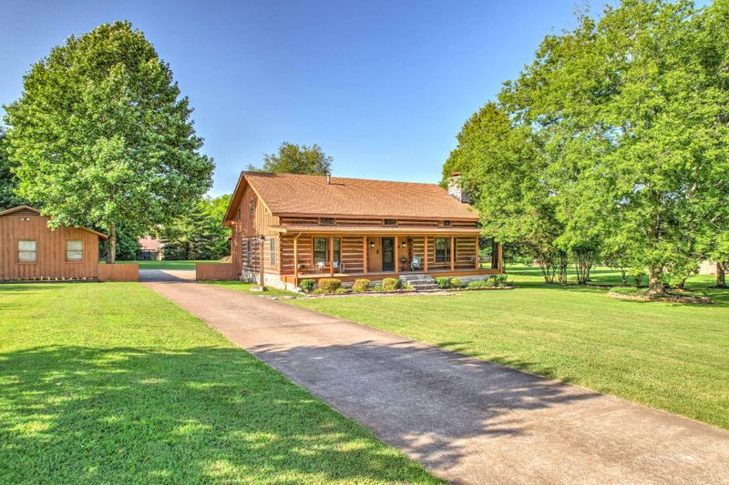 1024 Cranberry Dr, Murfreesboro, TN 37129