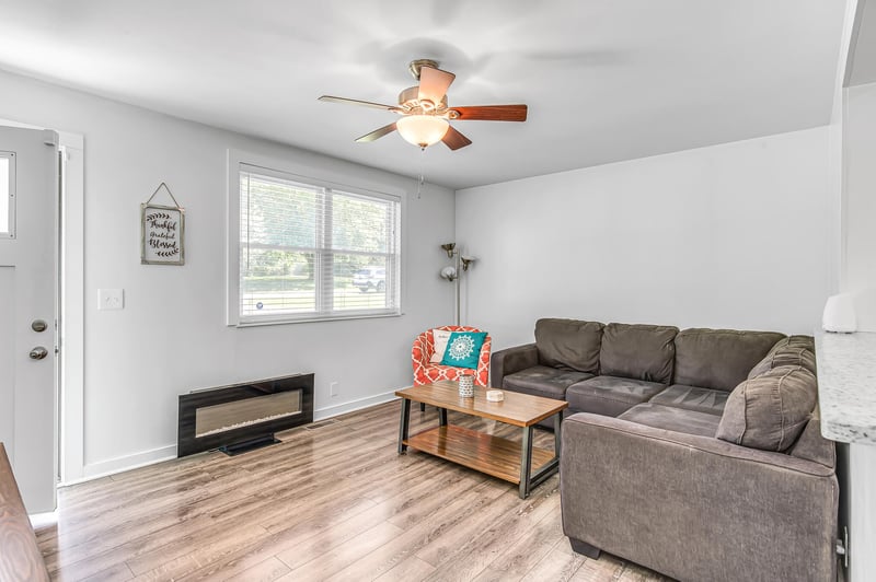 261 Garcia Dr, Pegram, TN 37143