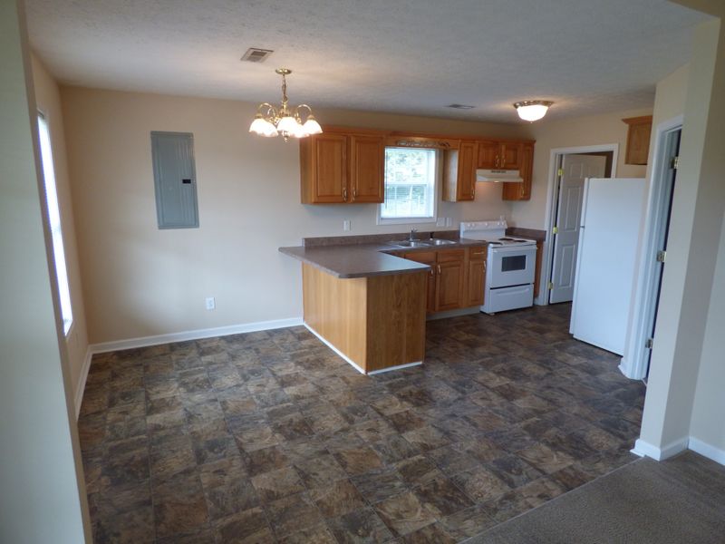 2118 Horncastle Dr, Murfreesboro, TN 37130