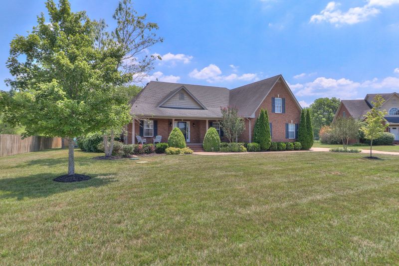 910 Nimbus Ln, Murfreesboro, TN 37127