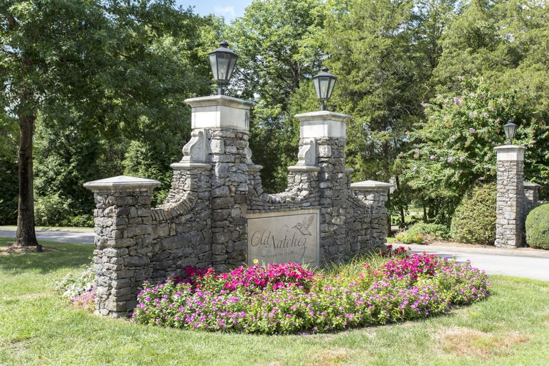 107 Gardengate Dr, Franklin, TN 37069