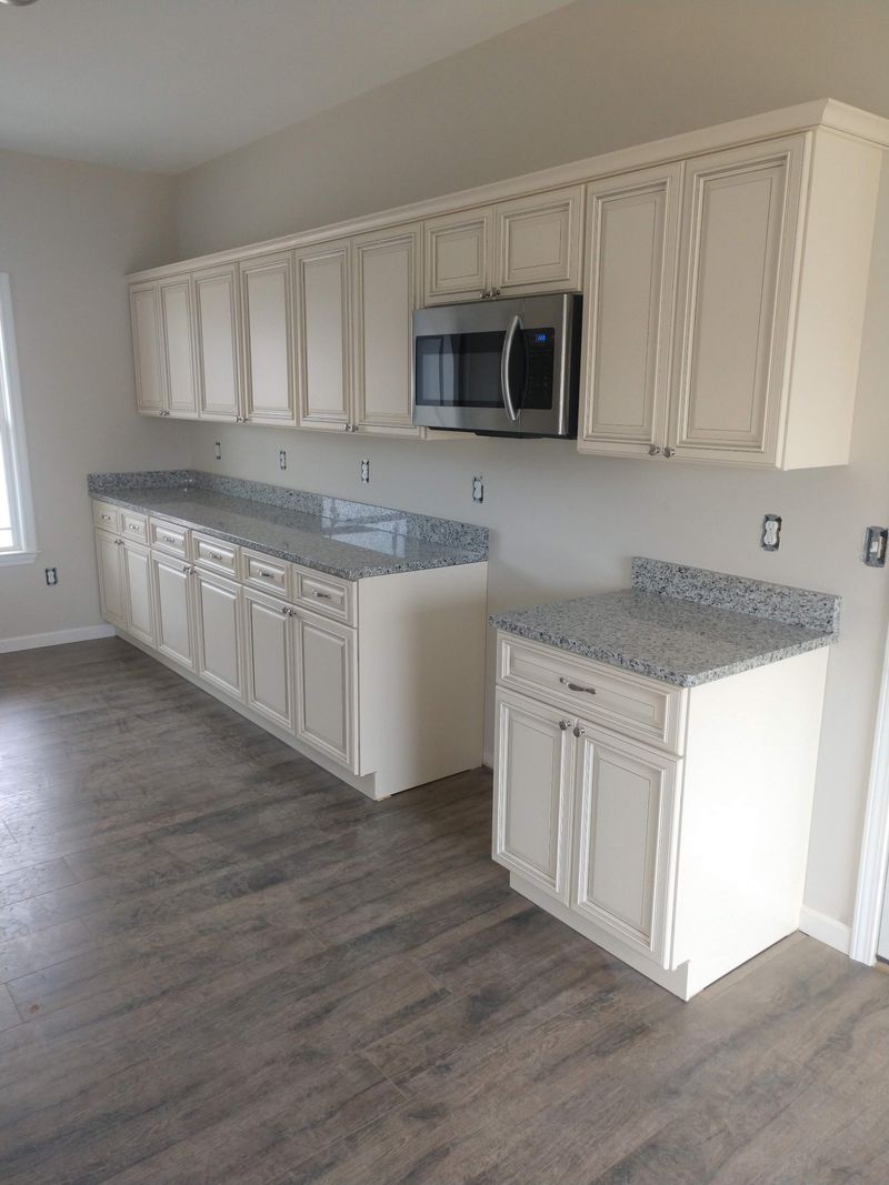 433 Mcelhiney Rd, Dickson, TN 37055