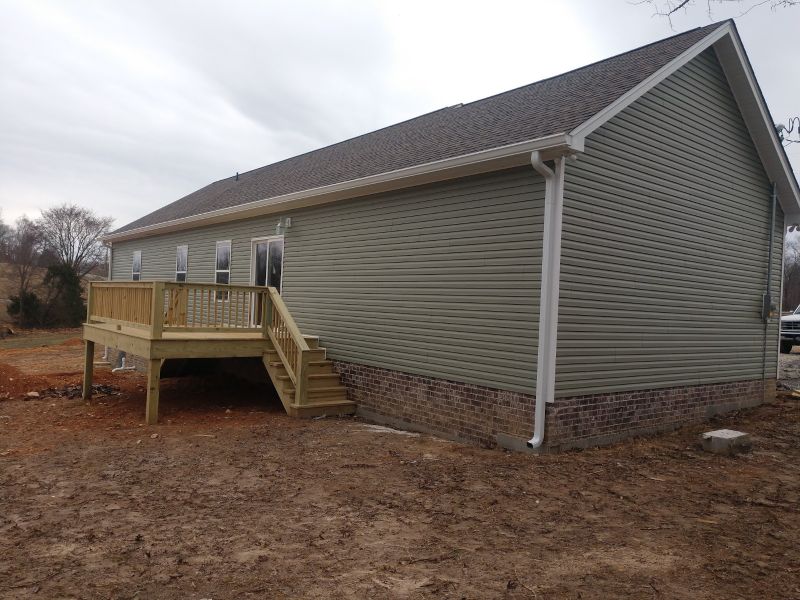 433 Mcelhiney Rd, Dickson, TN 37055