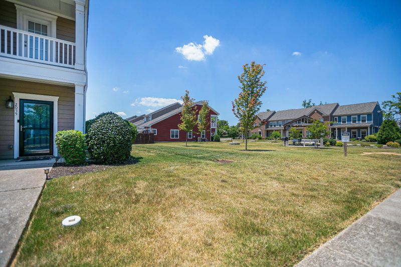 2055 Hemlock Dr, Spring Hill, TN 37174