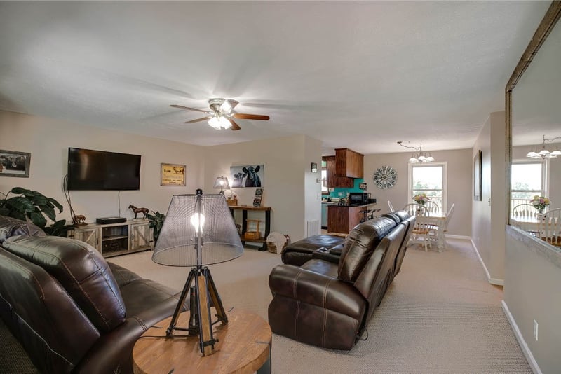 145 Martin Rd, Bon Aqua, TN 37025
