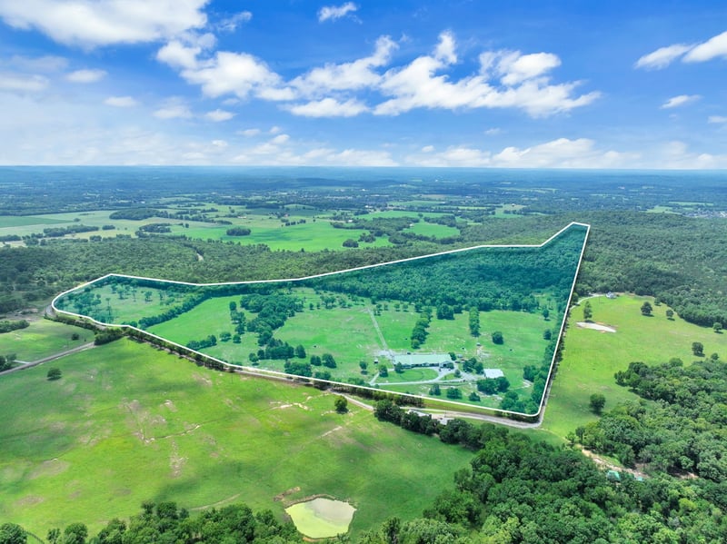9573 Barlow Ln, Lascassas, TN 37085