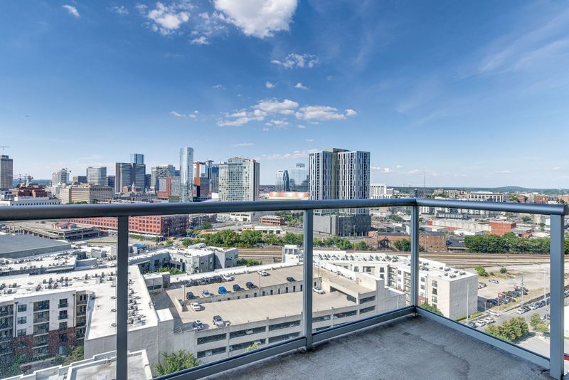 600 12th Ave S #1815, Nashville, TN 37203