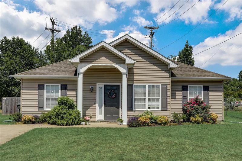 118 Park Meadow Pt, Springfield, TN 37172