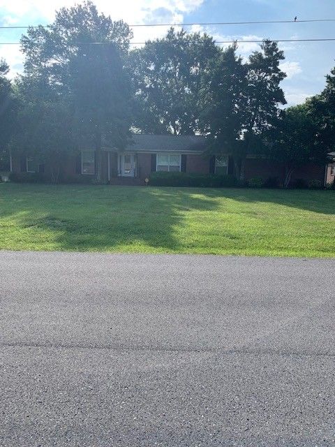 2514 Gilbert St, Murfreesboro, TN 37129