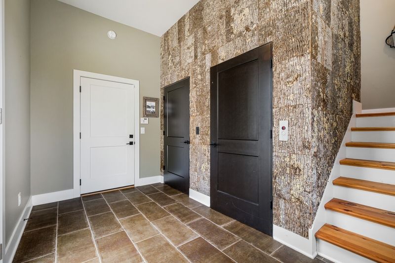 5304 Old Harding Rd, Franklin, TN 37064