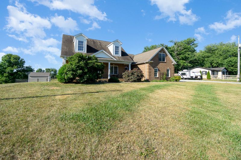 6611 Gum Station Rd, Springfield, TN 37172